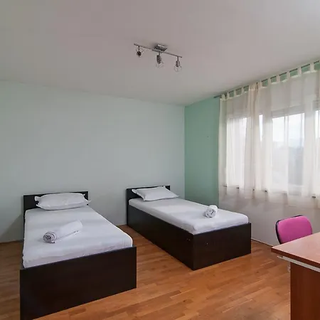 Center Vukovarska Apartment Split